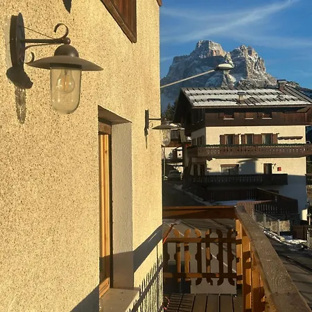 Pelmo Appartement *